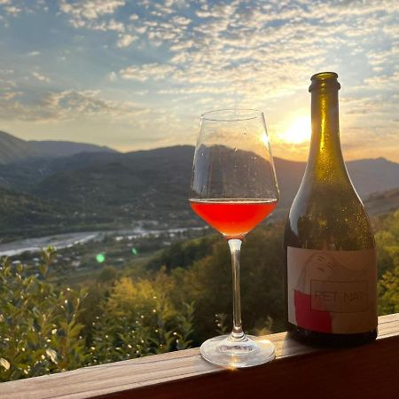 Sadmeli Winery Hotel แอมโบรเลารี ภายนอก รูปภาพ